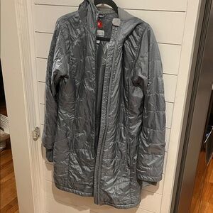 Columbia womens Gray Puffer Jacket